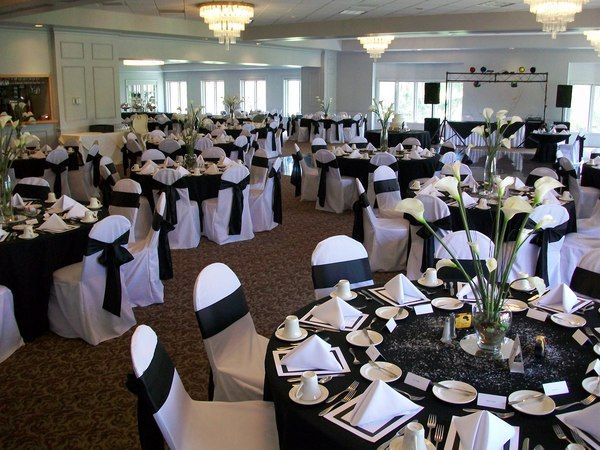 Dubai — Furniture rental: Banquet Tables Black White Callas