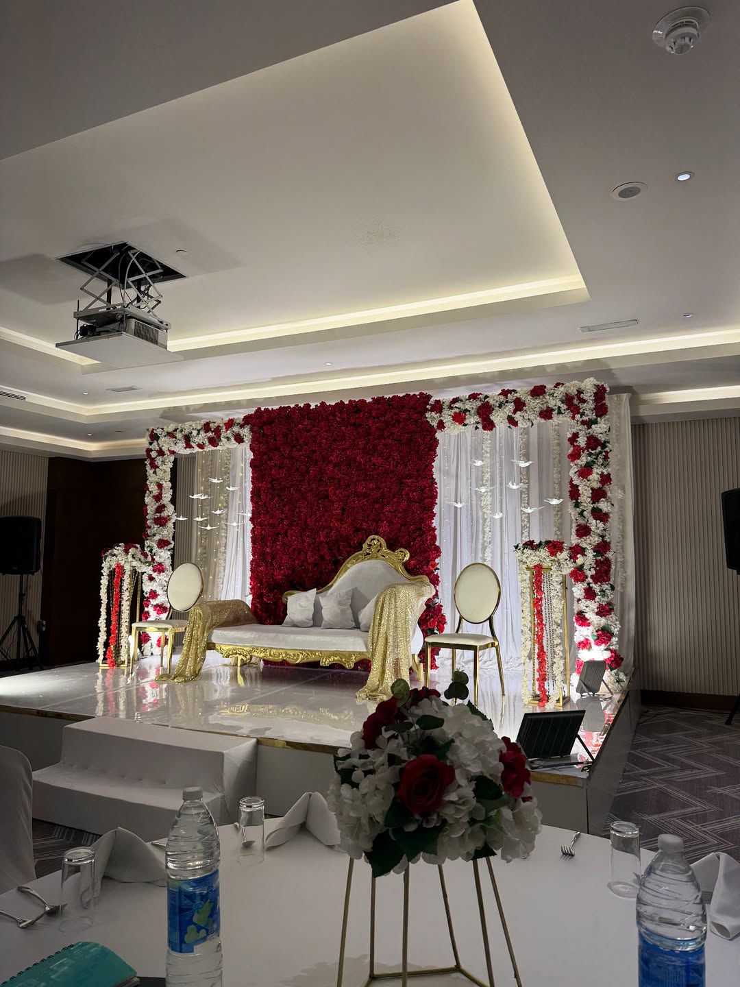 Dubai — Decorations services: Wedding Outdoor Stage Floral Garlands 3
